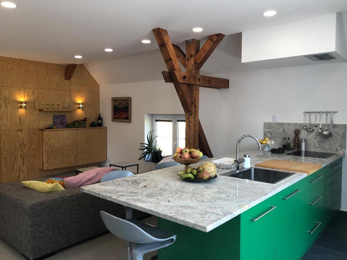 Fox Apartment Hostka  Ngoại thất bức ảnh