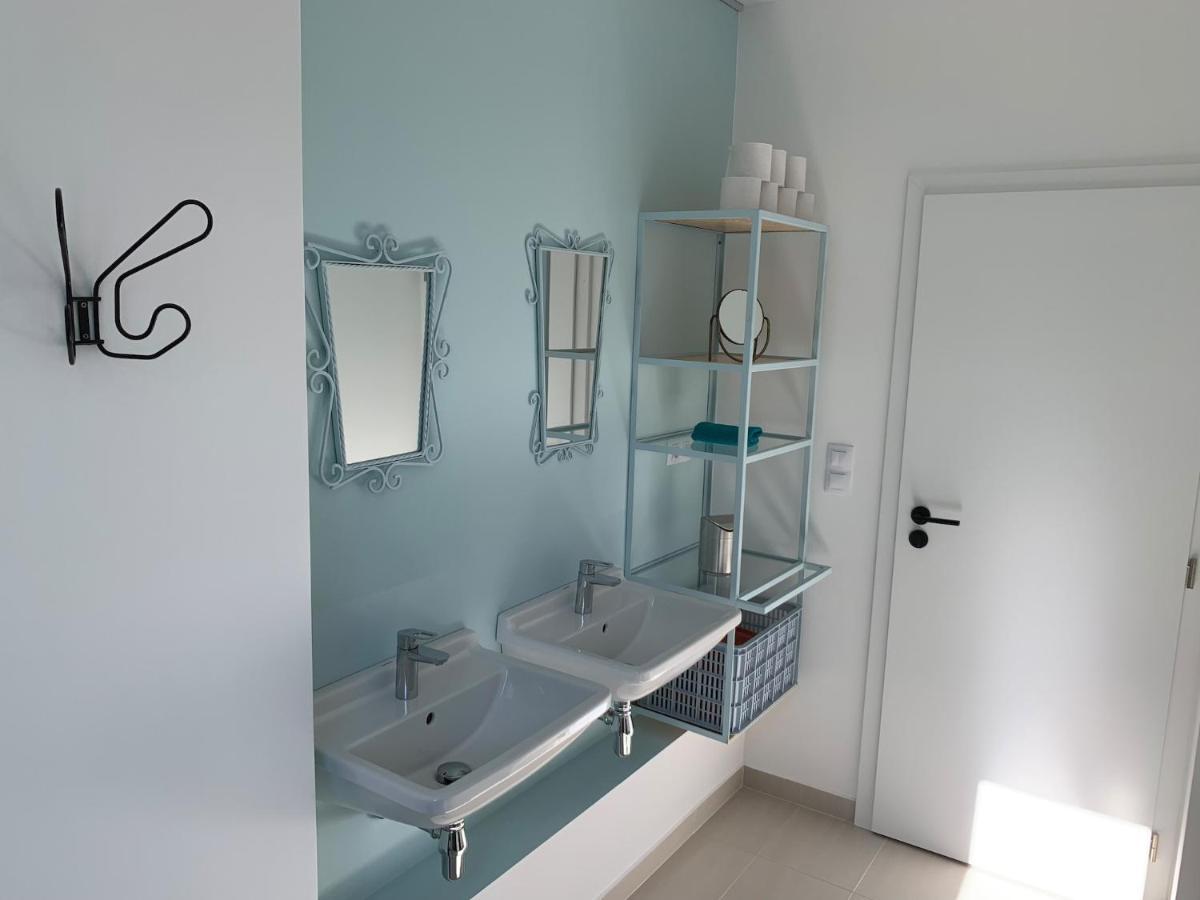 Fox Apartment Hostka  Ngoại thất bức ảnh